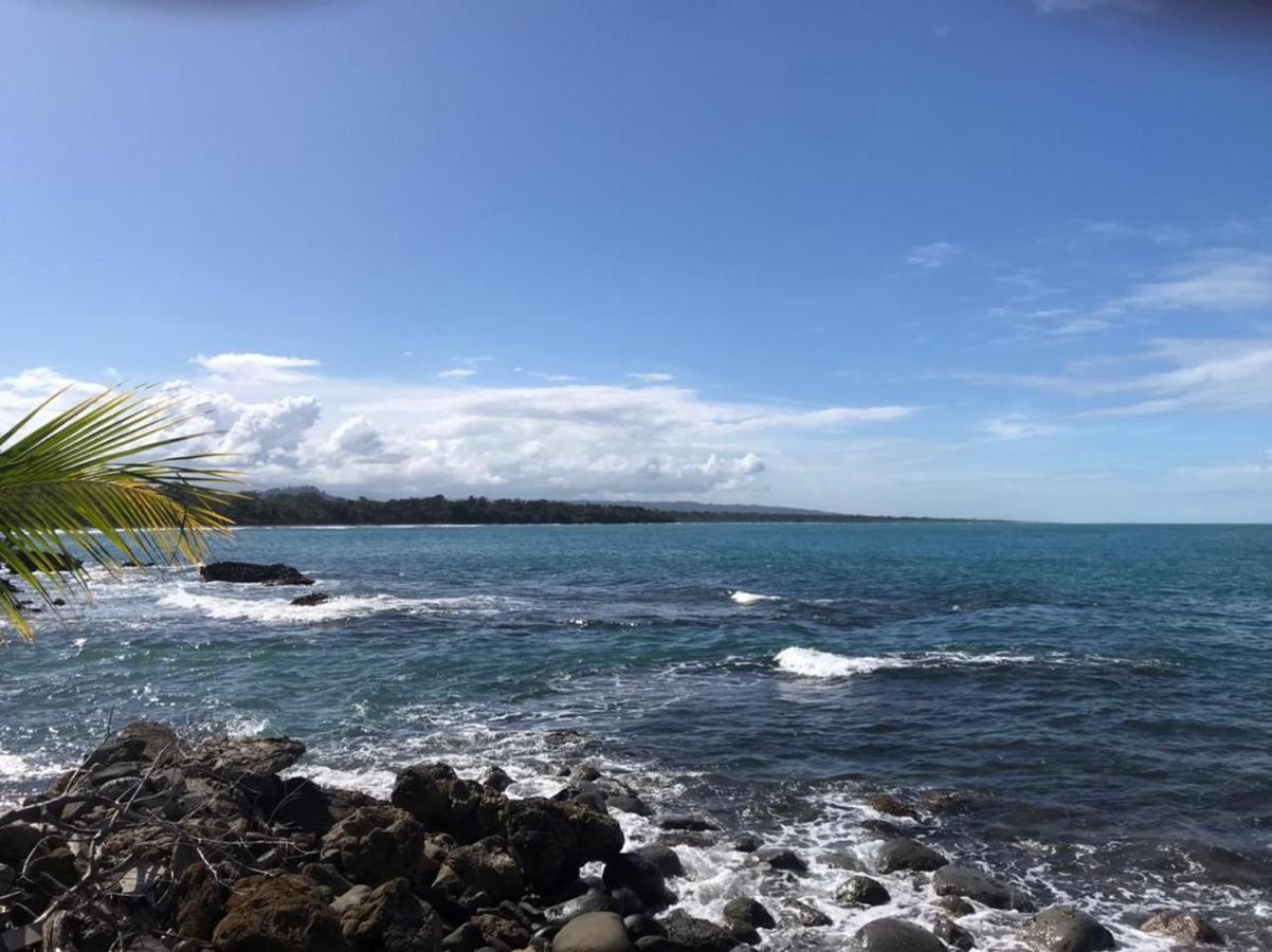 Hotel Cahuita Kültér fotó