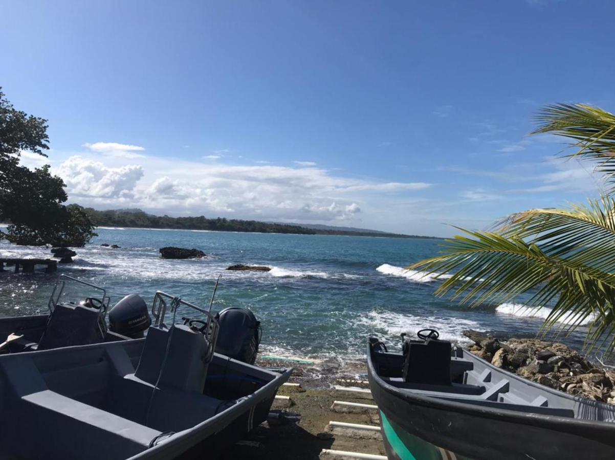 Hotel Cahuita Kültér fotó
