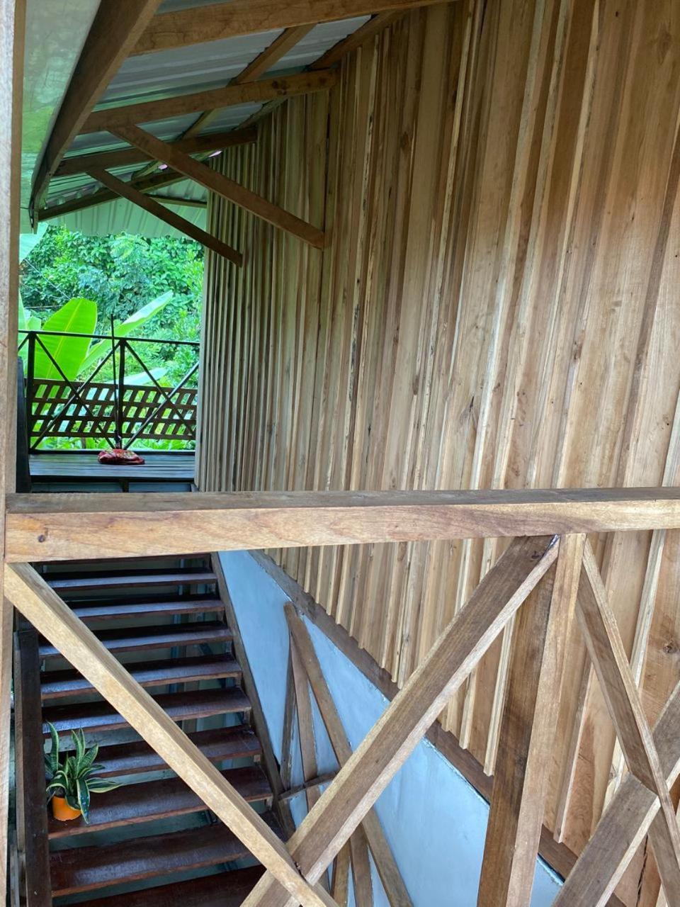 Hotel Cahuita Kültér fotó