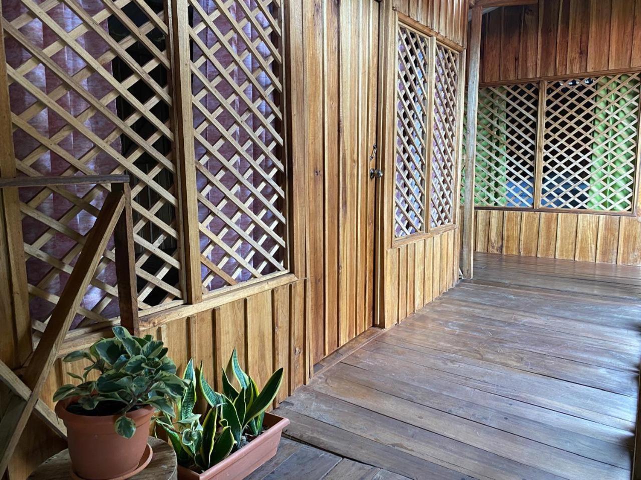 Hotel Cahuita Kültér fotó